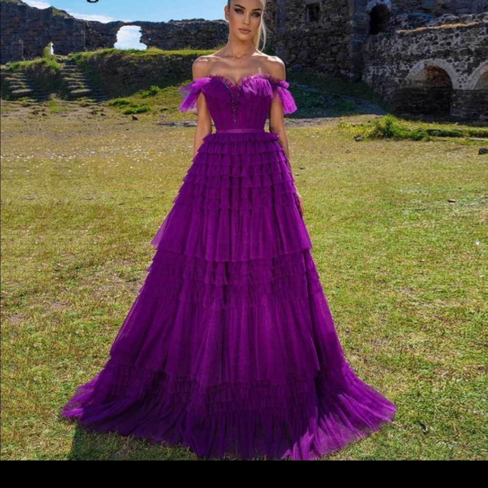 Catwalk purple dress